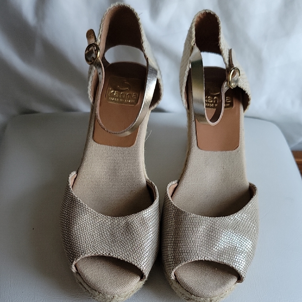Kanna Beige Peep-Toe Espadrille Wedges